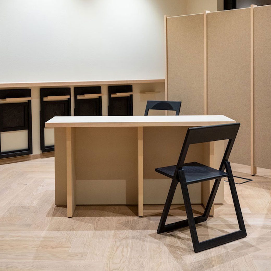 Offen Bürofläche mit modularen Möbeln